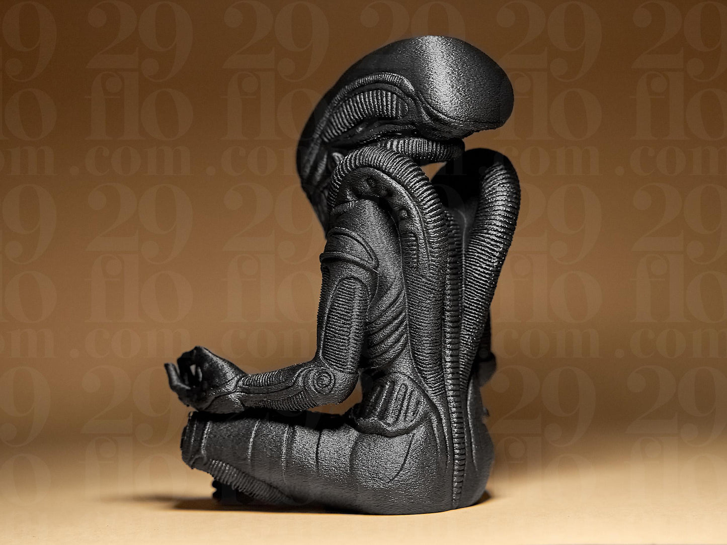 Meditating Xenomorph 3D Printed Alien Scary Figurine Halloween Decoration